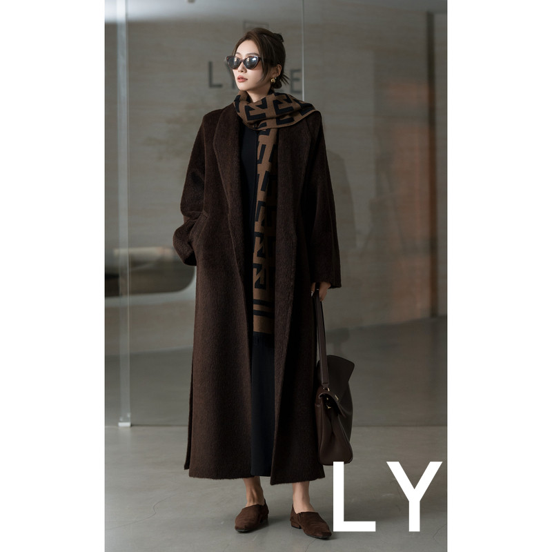 LYNEE 苏力高端羊驼羊毛翻领宽松系带慵懒大衣女冬季新款毛呢外套,淘宝优惠券,粉丝福利购,淘宝优惠卷