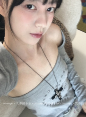 Y2K朋克暗黑十字架项链