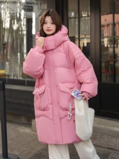 300jin jin is equal to 0.5kg. large size medium and long down jacket for women. loose korean version. winter 200 fat mm plus fat. extra large duck down jacket for pregnant women.