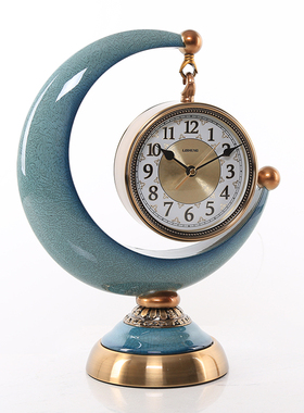 月牙钟表摆件家居客厅电视柜样板间美式现代创意座钟台式时钟静音