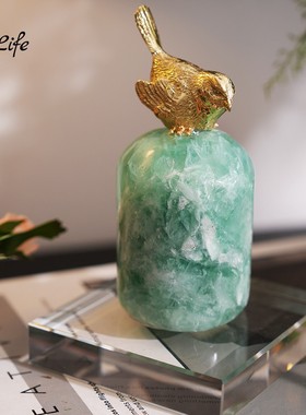 天然绿萤石黄铜雀摆件