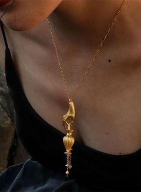 轻奢vintage手持水罐吊坠锁骨毛衣项链浪漫小众高级原创设计项链