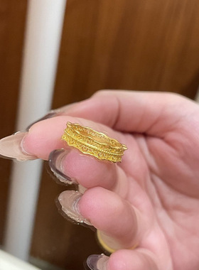 法式金色小裙边戒指女款小众设计波浪镂空指环时尚轻奢高级感手饰