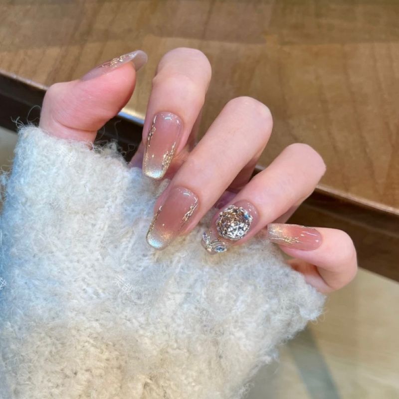 秋冬新款猫眼温柔千金溜边法式千金纯手工显白穿戴甲 - 图1