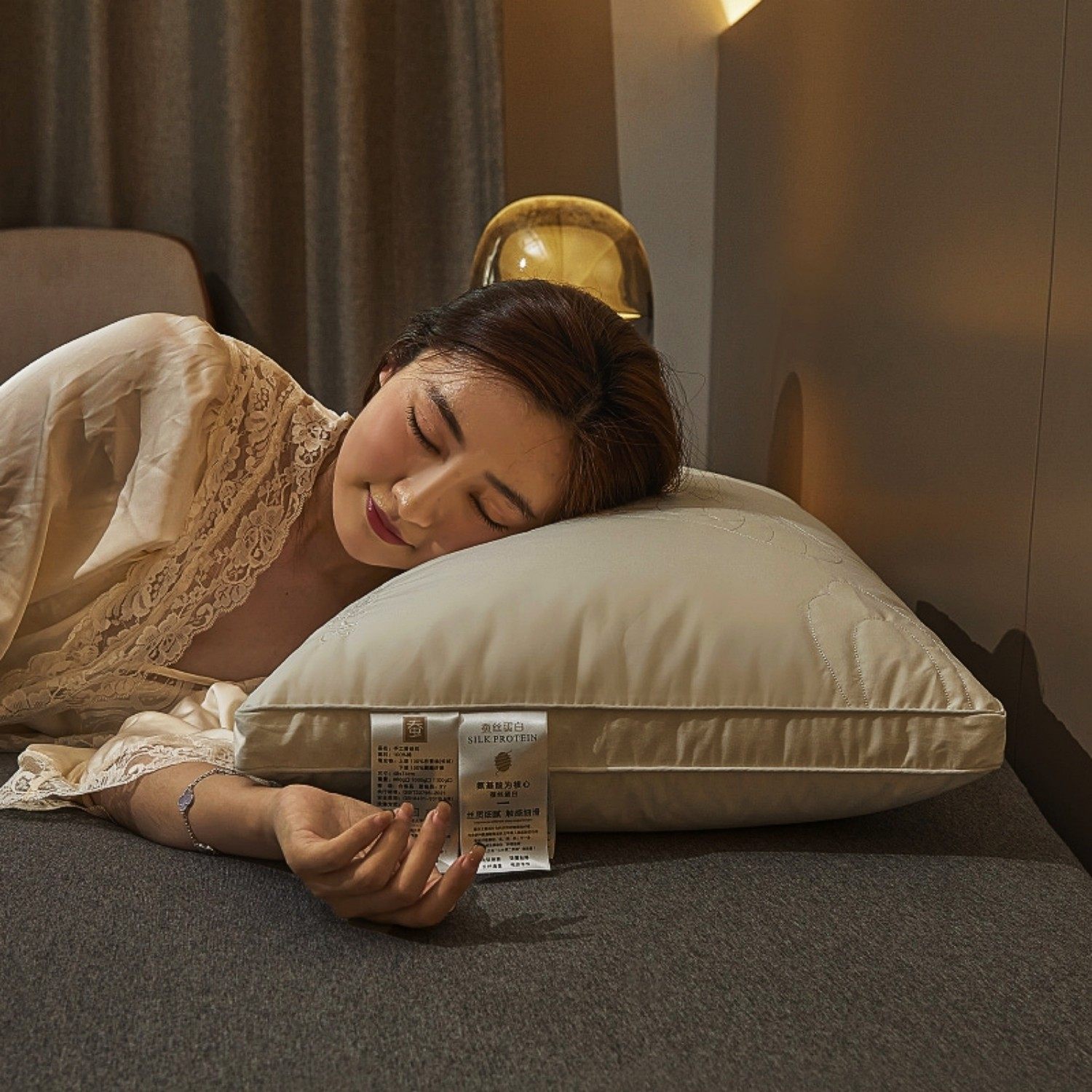 蚕丝枕头枕芯一对装低薄护颈椎助睡眠家用成人学生整纯棉长绒棉,淘宝优惠券,粉丝福利购,淘宝优惠卷