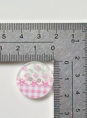 新款印花格纹纽扣 diy手工材料服装鞋袜扣子辅料洞洞鞋搭配批发饰