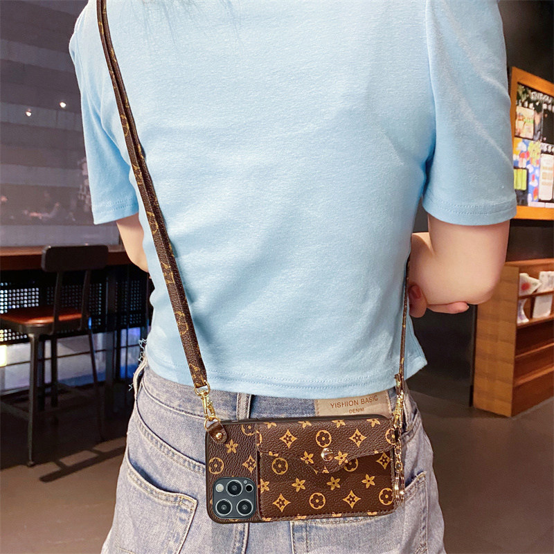 适用于iphone17ProMax手机壳苹果16插卡套15斜跨14plus手绳12可爱熊13复古xr零钱包xsmax全包7防摔创意保护套,淘宝优惠券,粉丝福利购,淘宝优惠卷