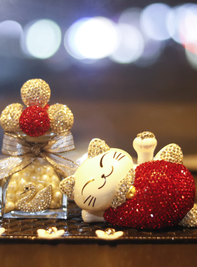 招财猫网红汽车内装饰品摆件车载香水车上用品大全创意高档女神款