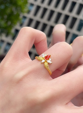 金色双生加冕蝴蝶戒指女小众复古指环时尚蛇年生肖食指戒婚礼刻字