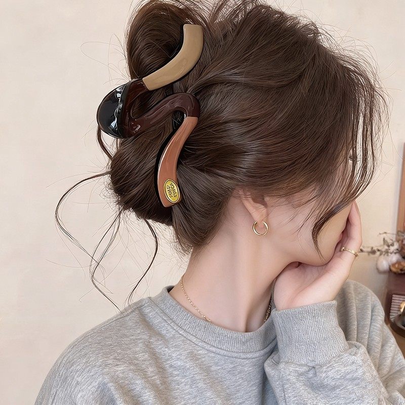 高品质撞色波浪抓夹女高级感2025新款鲨鱼夹高级感秋日后脑勺发夹,淘宝优惠券,粉丝福利购,淘宝优惠卷