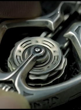 原创异造穿梭者机械可动吊坠项链男士霸气高级感挂坠颈链时尚