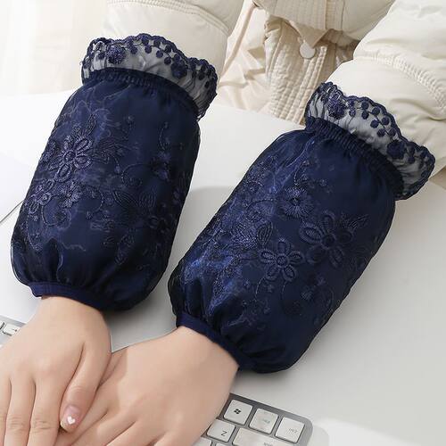 秋冬韩版袖套女款蕾丝女办公短款耐脏棉衣护袖成人家务羽绒服袖头 - 图3