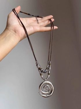 “日月同辉”中古vintage月牙芒星蜡绳项链可调节百搭秋冬毛衣链