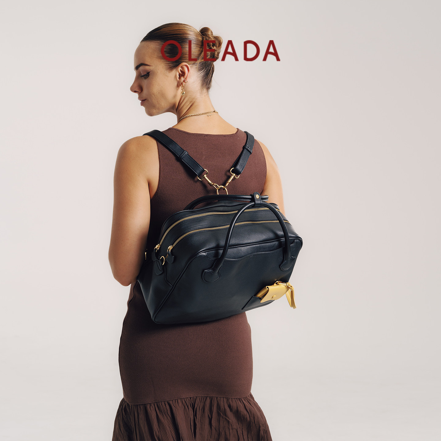 OLEADA灯塔保龄球包新款经典时尚高级感大容量通勤手提波士顿包女,淘宝优惠券,粉丝福利购,淘宝优惠卷