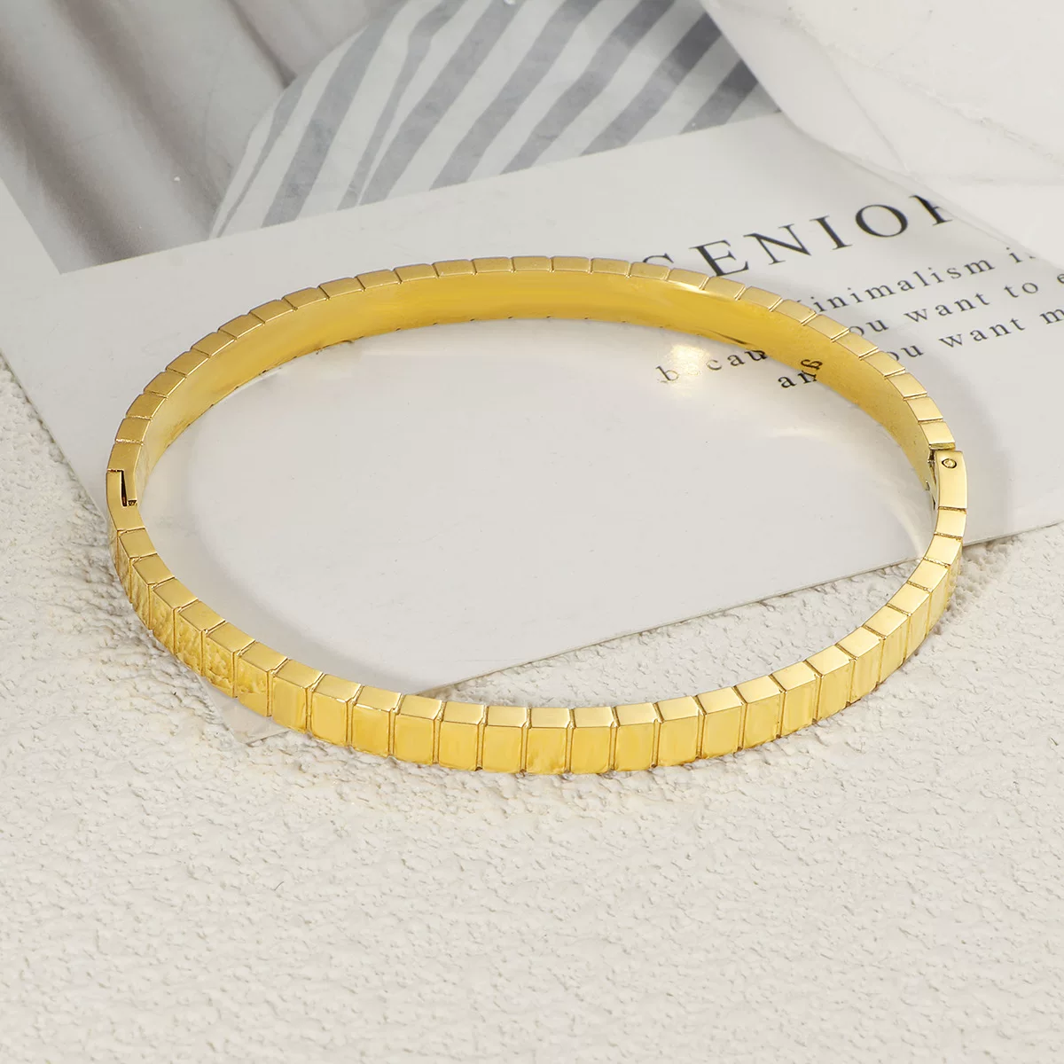 Geometric sophisticated bracelet stainless steel, brand fashionable design golden universal jewelry, light luxury style