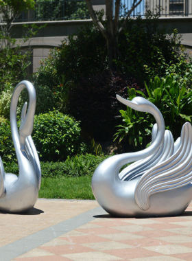 门口售楼玻璃钢摆件外餐厅布置户公园天鹅大门处酒店园区装饰雕塑