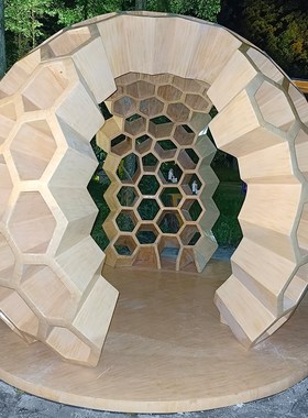 户外玻璃钢大蜂巢模型园林景观小品卡通动物园区草坪雕塑蜜蜂摆件