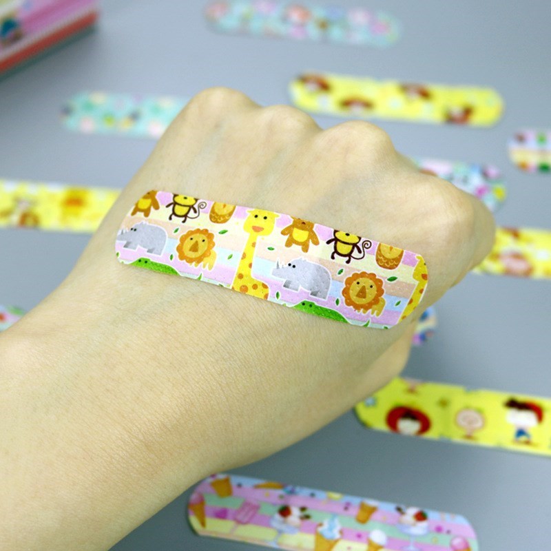 120PCs/lot Cartoon Bandages Adhesive Bandages Wound Plaster - 图0