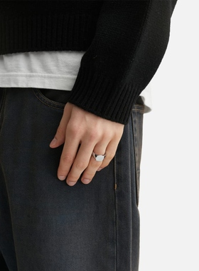 Tom Wood Kay Ring Satin 戒指HBX