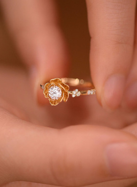 法国capinkofin玫瑰花戒指镶嵌仿真莫桑石小众设计轻奢高级感