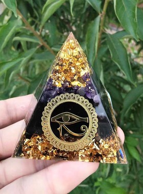 爆款源头厂家跨境水晶球金字塔滴胶树脂实力工厂家居摆件