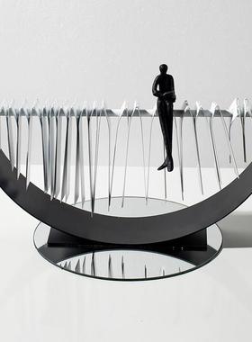 现代简约轻奢思考者艺术摆件家居装饰品客厅卧室房间电视柜工艺品