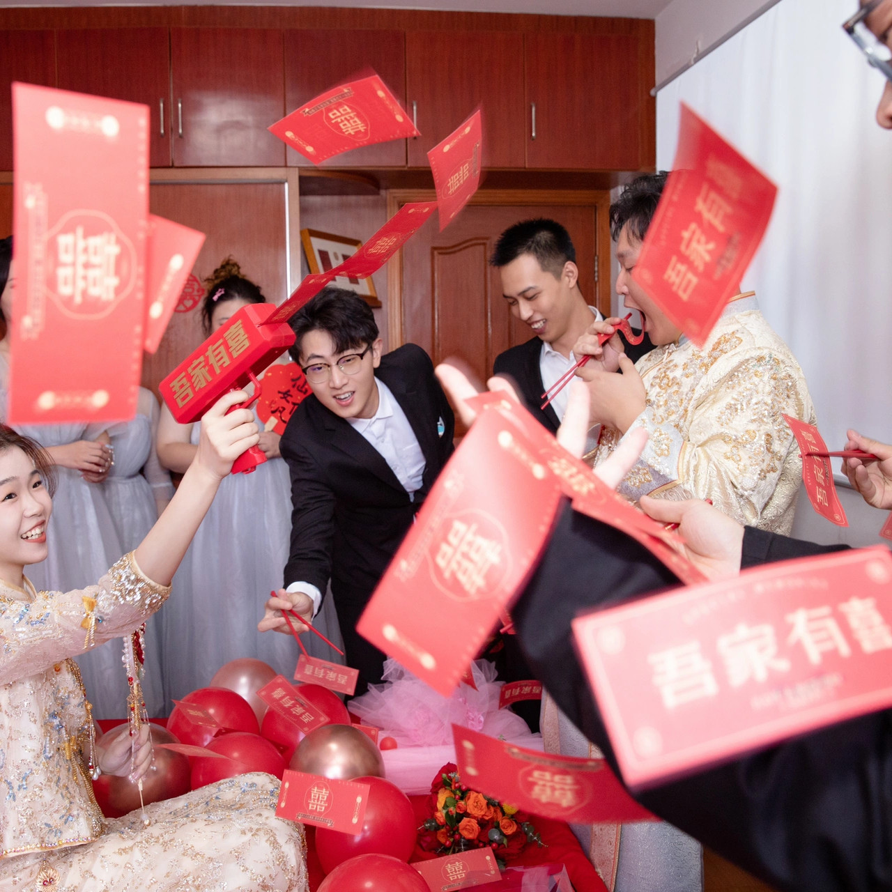 指东看西大号道具接亲小游戏手指棒指挥向创意结婚礼堵门文明套餐,淘宝优惠券,粉丝福利购,淘宝优惠卷