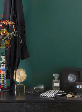 瑞士Vitra北欧木质手绘娃娃