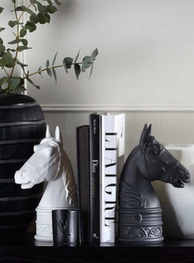 L'OBJET手工陶瓷马头造型摆设