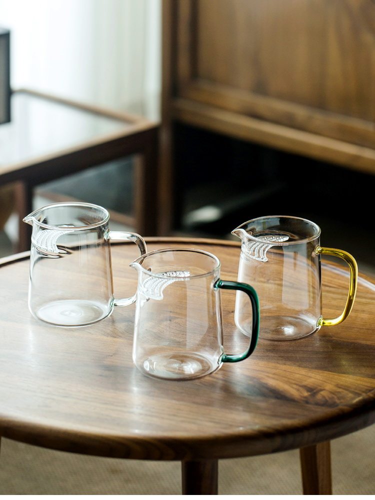 公道杯 加厚耐热玻璃透明泡茶配件 一体月牙片过滤茶水分离玻璃杯,淘宝优惠券,粉丝福利购,淘宝优惠卷