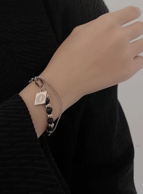 CRIVLA人像吊牌珍珠双层手链女潮小众设计感百搭2025新款钛钢手环