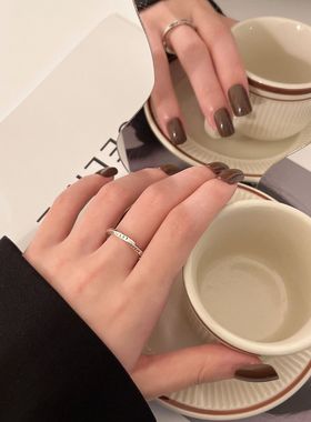 CRIVLA2025年新款莫比乌斯食扭曲罗马戒指银色指环复古高级指指环
