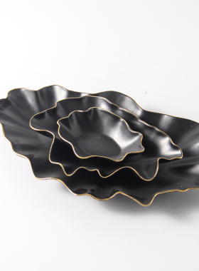 现代轻奢餐厅黑色描金陶瓷托盘