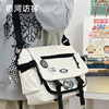 Large capacity ~ The postman bag looks good and versatile!