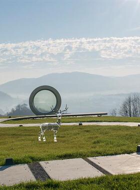 晶悦现代轻奢样板房酒店大堂透明树脂鹿落地摆件装饰雕塑工厂定制