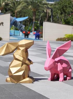 年新年玻璃钢抽象几何兔子雕塑卡通公园春节吉祥物兔年装饰品