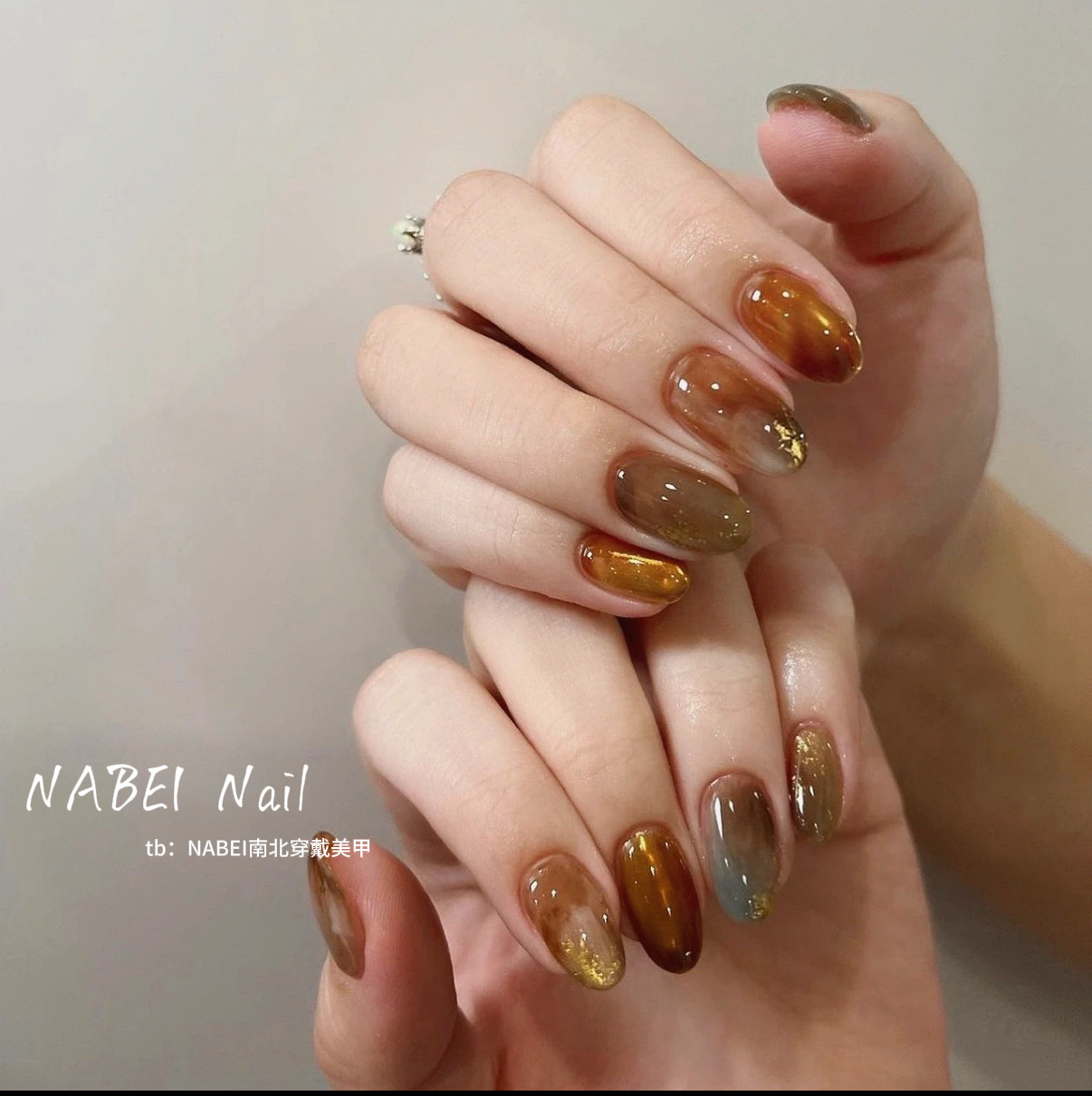 【瑶池仙境】复古琥珀晕染渐变纯手工穿戴甲短款秋冬光疗指甲贴片,淘宝优惠券,粉丝福利购,淘宝优惠卷