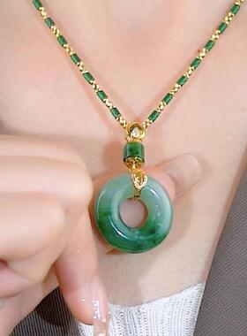 松瀚商贸平安扣项炼女2025年新款轻奢和田玉竹节炼时尚吊坠锁骨炼