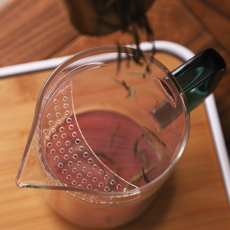 公道杯茶滤一体月牙杯木底分茶器大号过滤茶海耐热玻璃茶隔漏茶具,淘宝优惠券,粉丝福利购,淘宝优惠卷