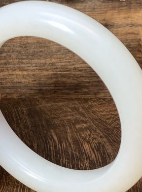 正宗山料新疆和田玉老矿正宗玉石