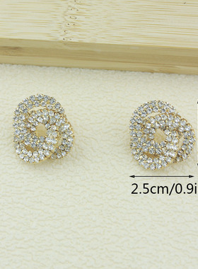 New fashionable and elegant temperament overlapping flower