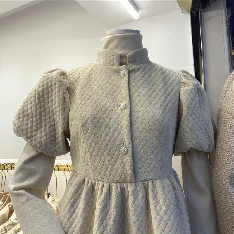 2021冬装新款长袖t恤+显瘦打底衫 草莓三三服饰连衣裙