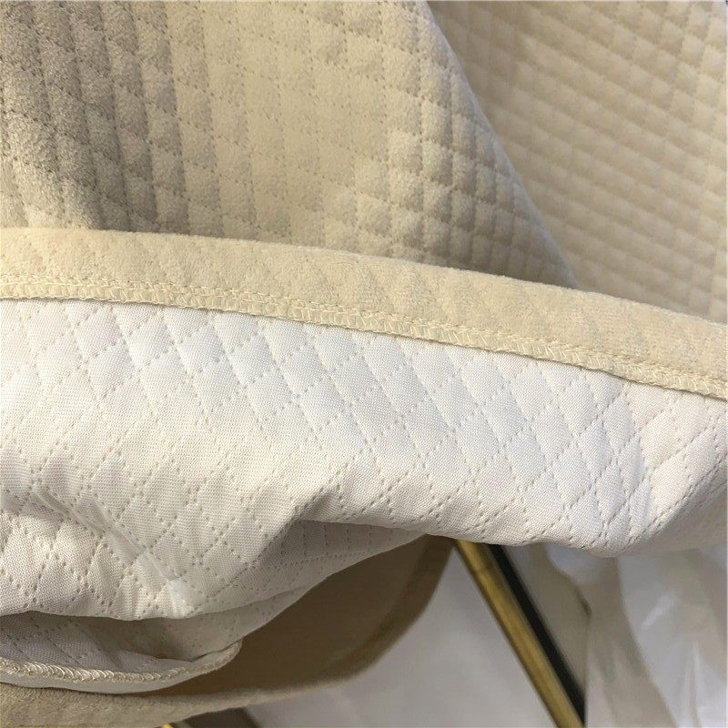 2021冬装新款长袖t恤+显瘦打底衫 草莓三三服饰连衣裙