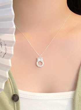 晚舟足银999圆环蝴蝶结项链