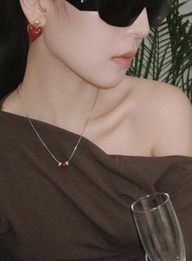 mfow三颗金属珐琅珠子项链 红银色