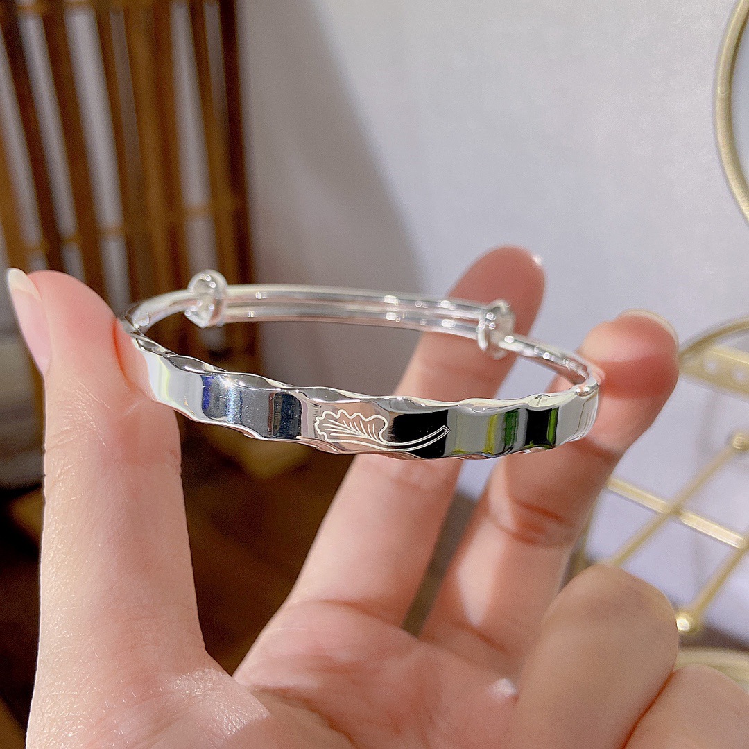 香港正生纯银9999足一叶子纯银手镯 港正生手镯