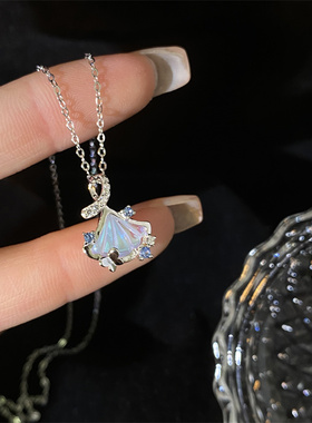 《小杏运》S925纯银银杏叶项链