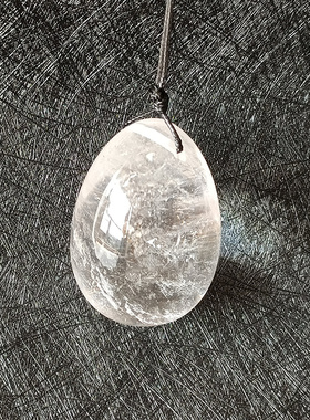 陈见玉功吊具天然白水晶蛋形阴户