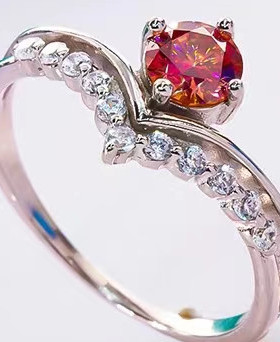 PRINGXY女小众V形四爪红宝石戒指