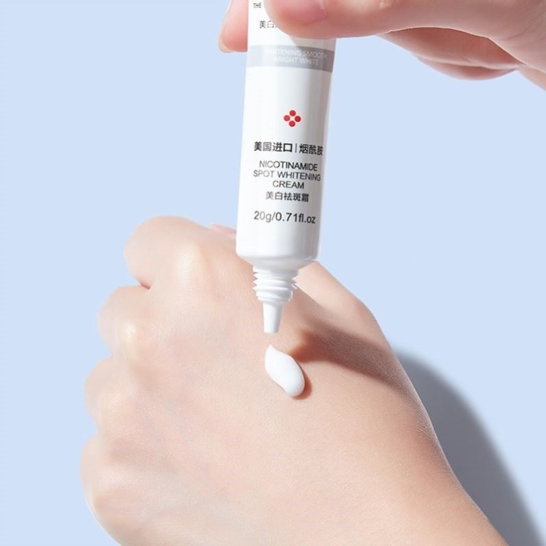 花恩诗美白淡斑霜修正品祛斑祛斑霜 雪蜜雪乳液/面霜